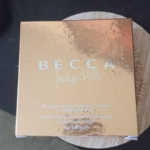 Jaclyn Hill Champagne POP pressed highlighter